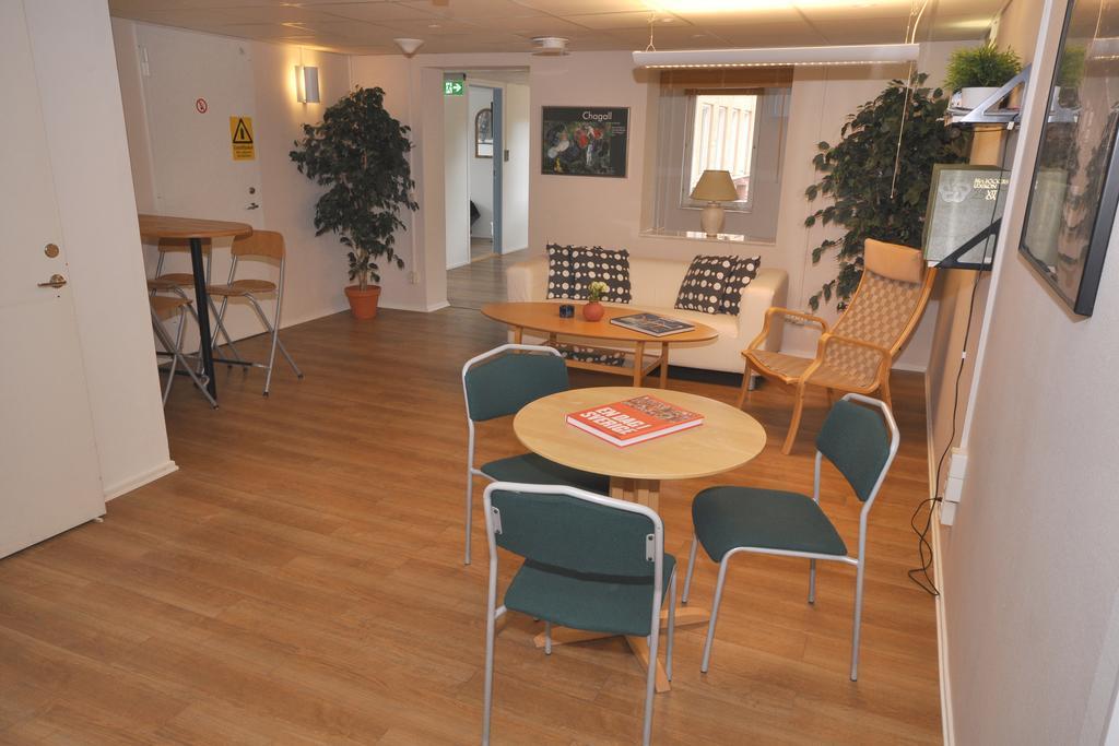 Brandbergens Vandrarhem Haninge Exterior photo
